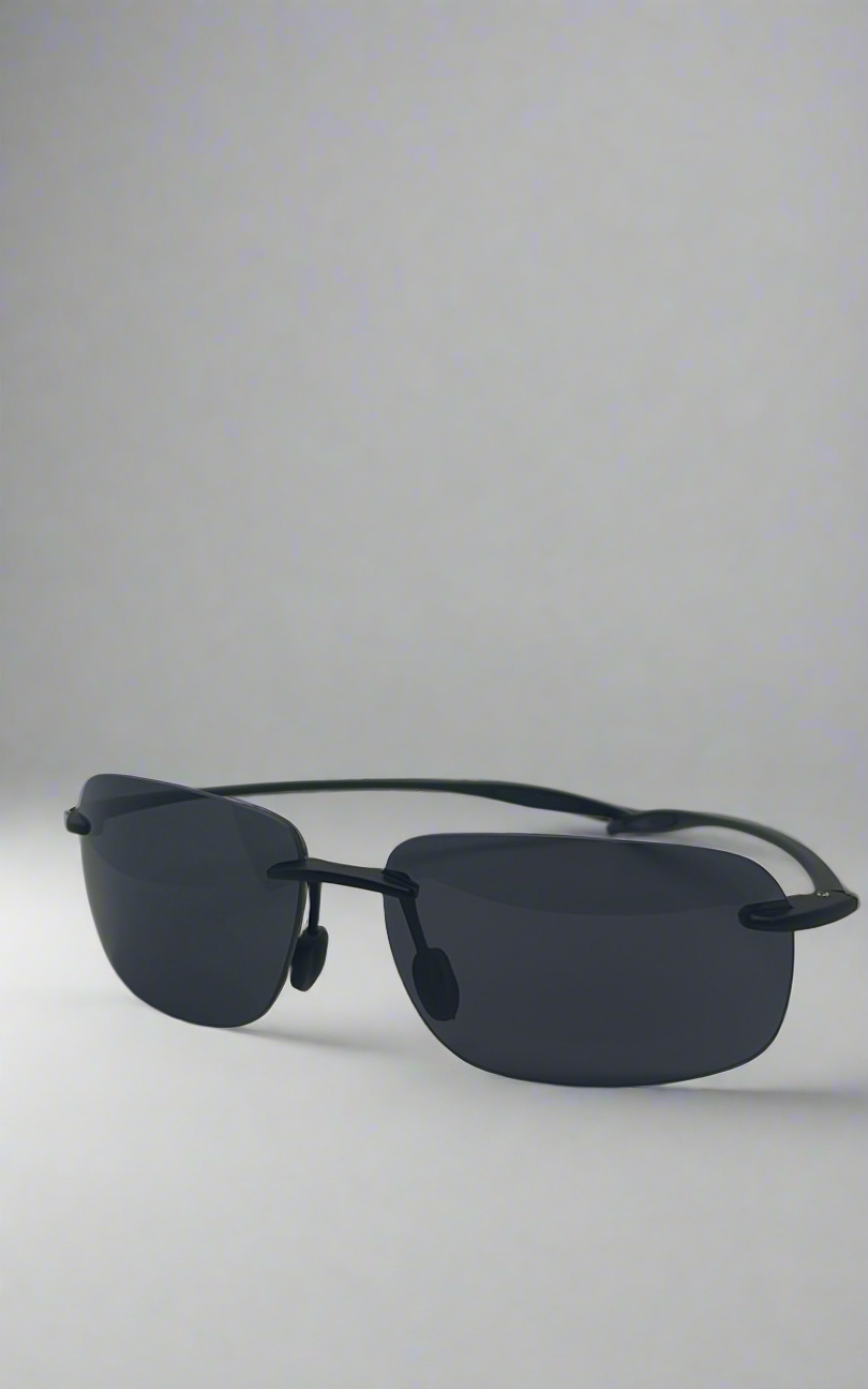 النظارة السوده | black sunglasses